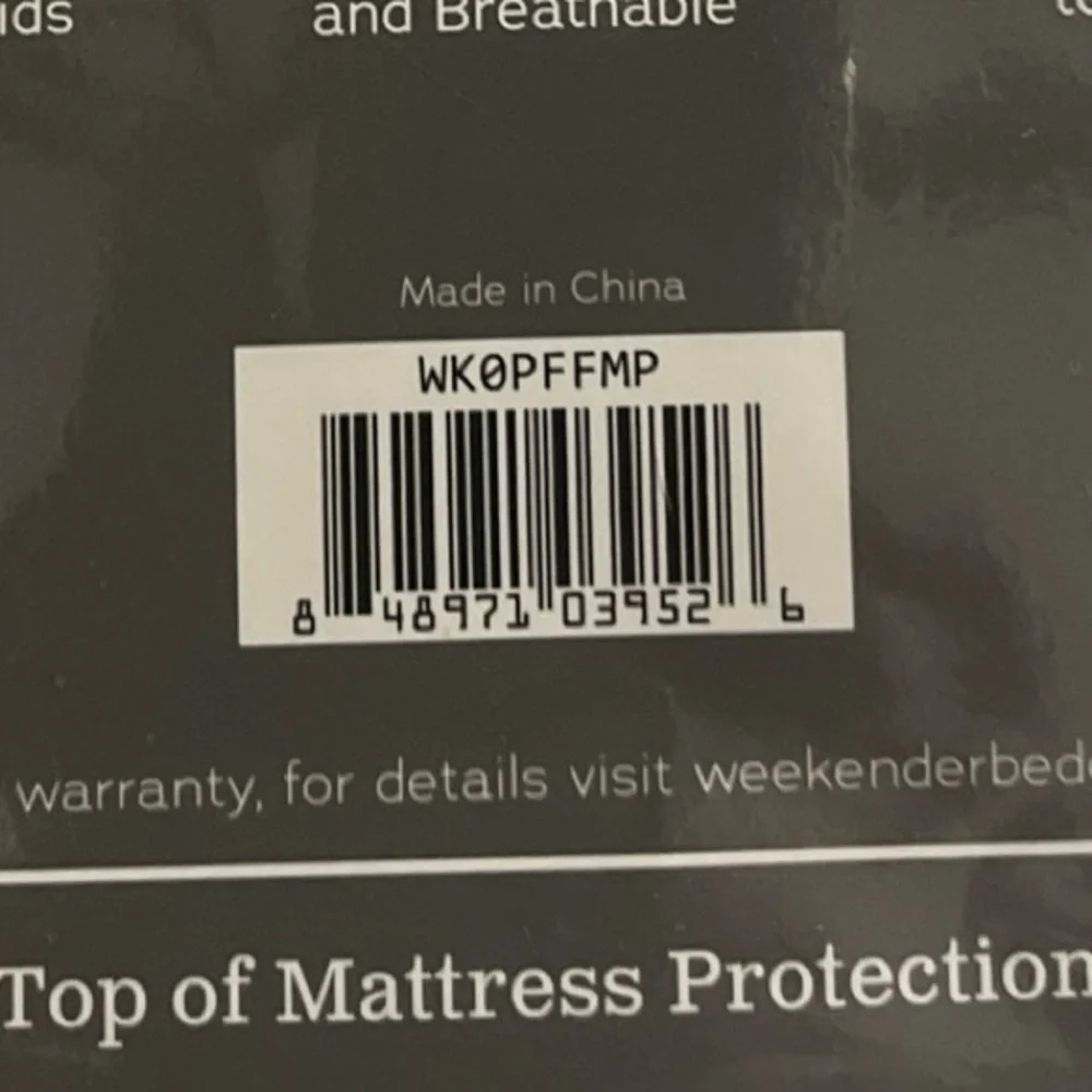 Weekender waterproof mattress pad. Full size!